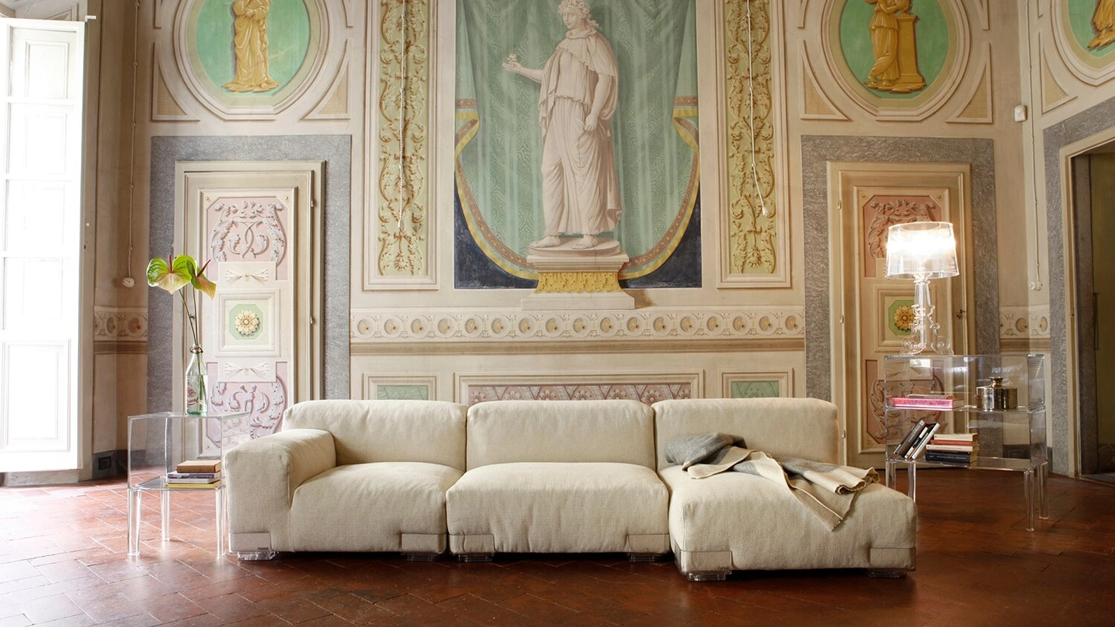 Mobile contenitore Ghost Buster di Kartell