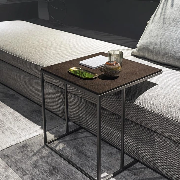 Tavolino Handy Kobe in legno e metallo di Alf Da Frè