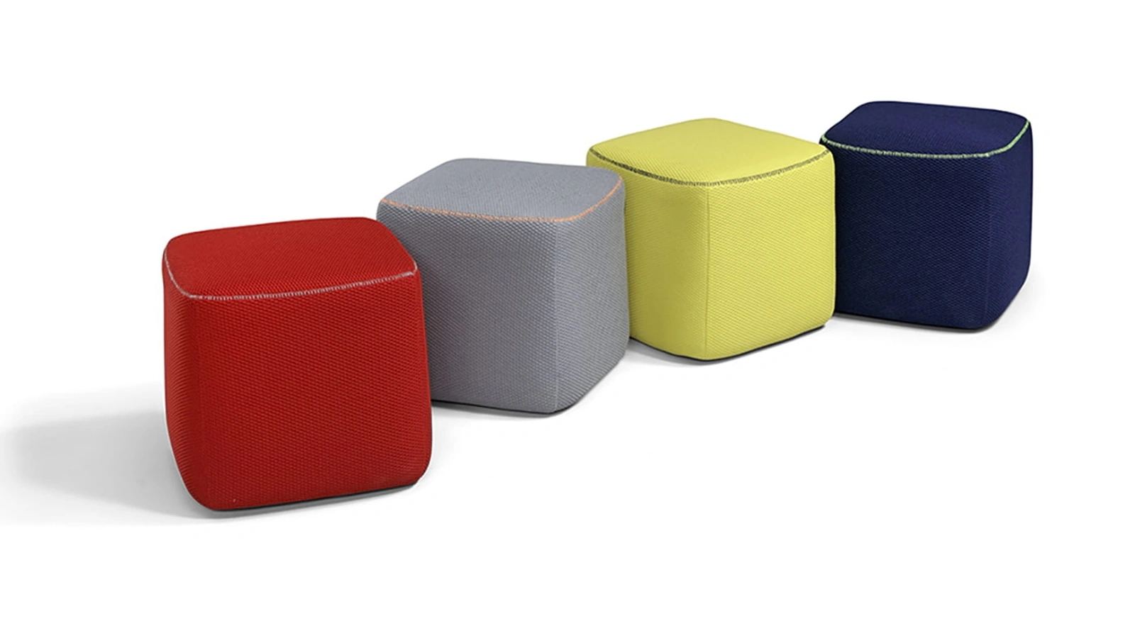 Pouf Flower in tessuto di Egoitaliano