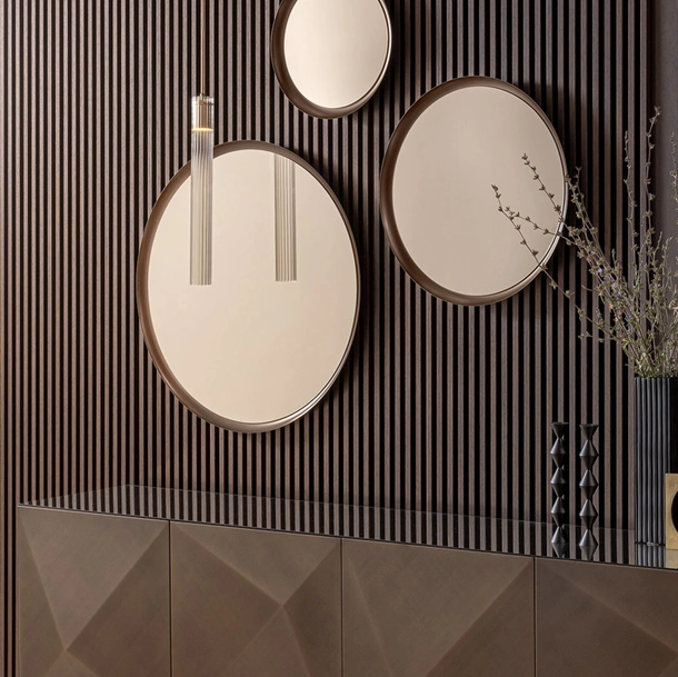 Specchio Ring con cornice in metallo di Riflessi