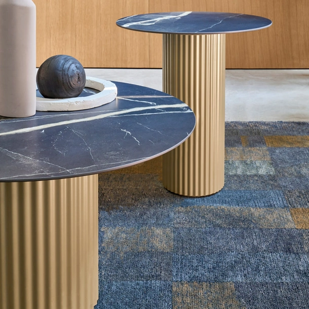 Tavolino Enea con top in ceramica di Riflessi