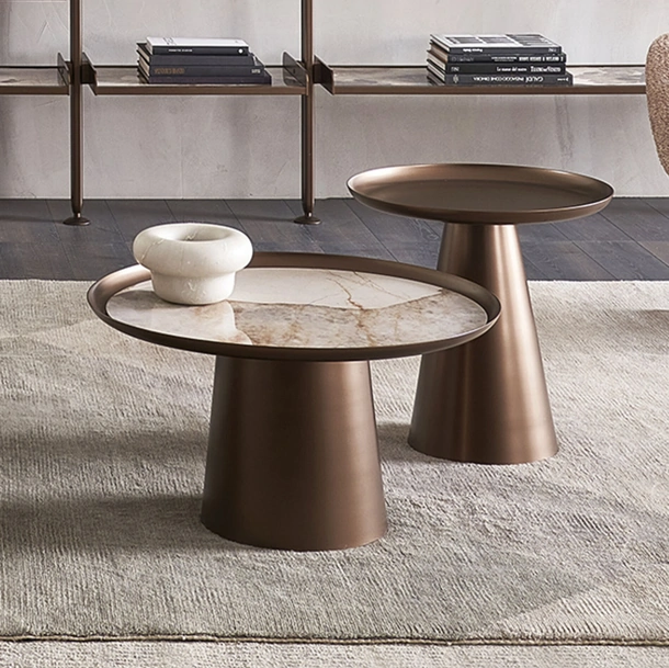 Tavolino Ring in metallo o metallo e ceramica di Riflessi