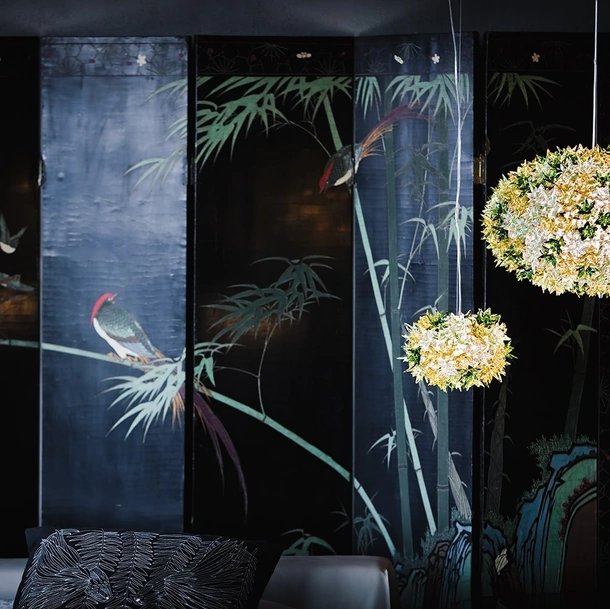 Lampada a sospensione tonda Bloom in tecnopolimero termoplastico di Kartell