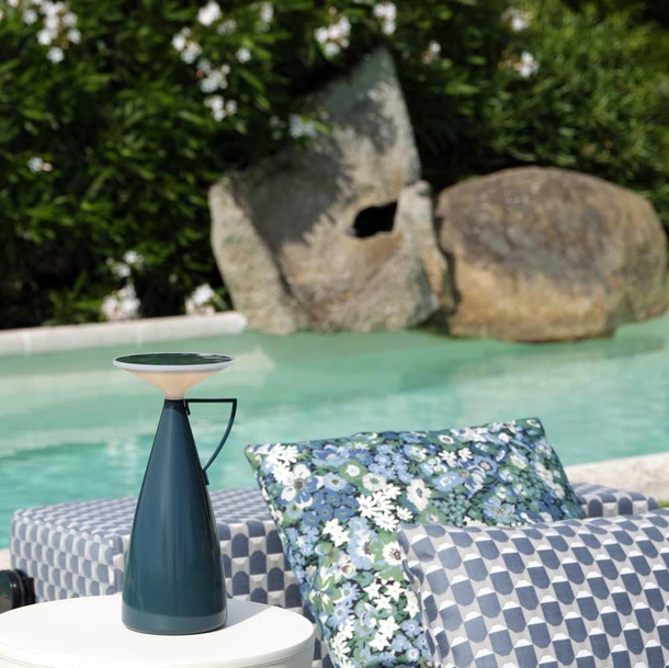 Lampada da esterno Camomille di Kartell