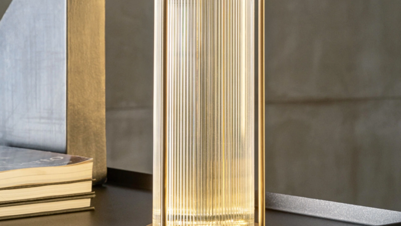 Lampada da tavolo Giò Giò T di Riflessi