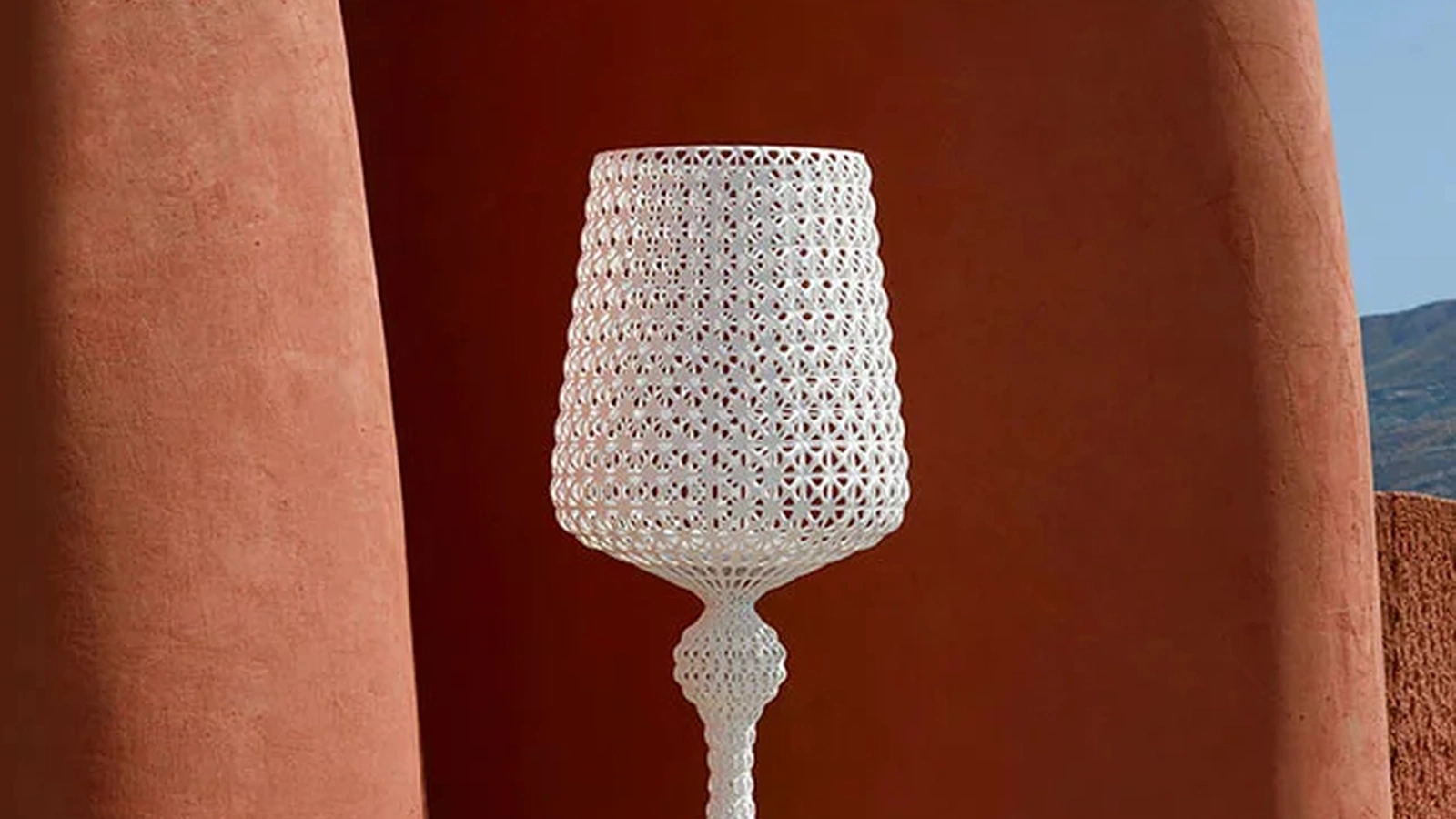 Lampada da terra Kabuki Outdoor di Kartell