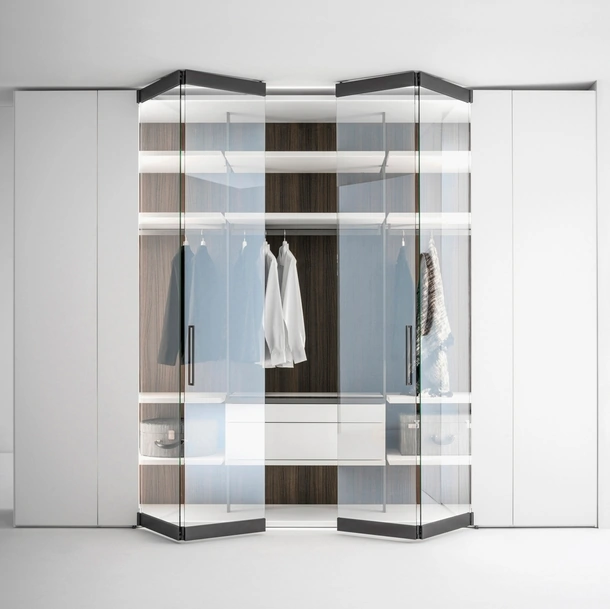 Armadio Freedhome Apertura Totale 50 vetro extrachiaro di Caccaro