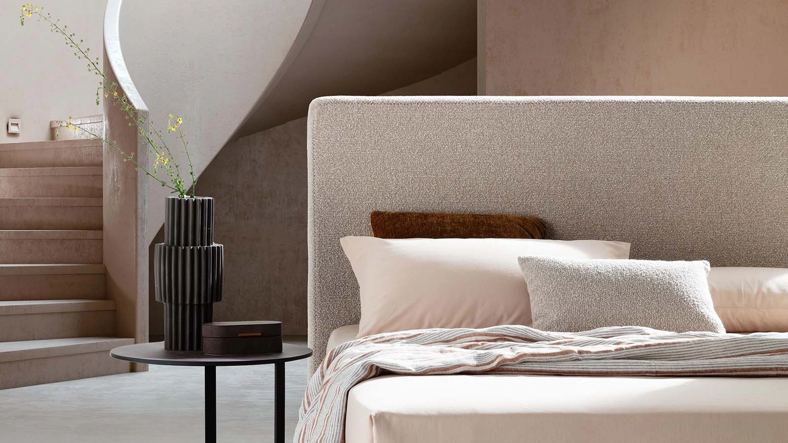 Letto con contenitore Illy di Le Comfort