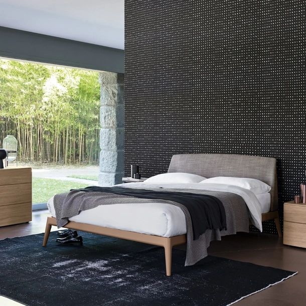 Letto con testiera Ecate di Alf Da Frè