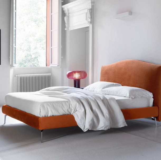 Letto con testiera arrotondata Lyle Modern di Noctis
