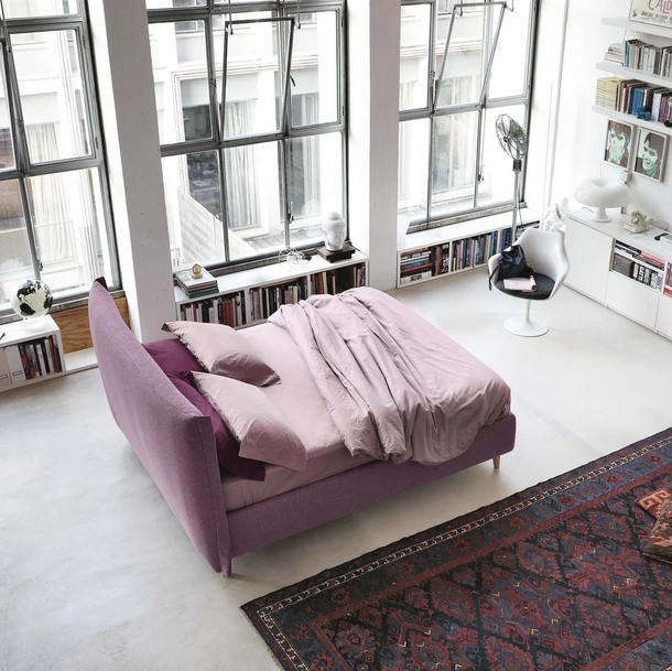 Letto moderno in tessuto imbottito Osaka di Noctis