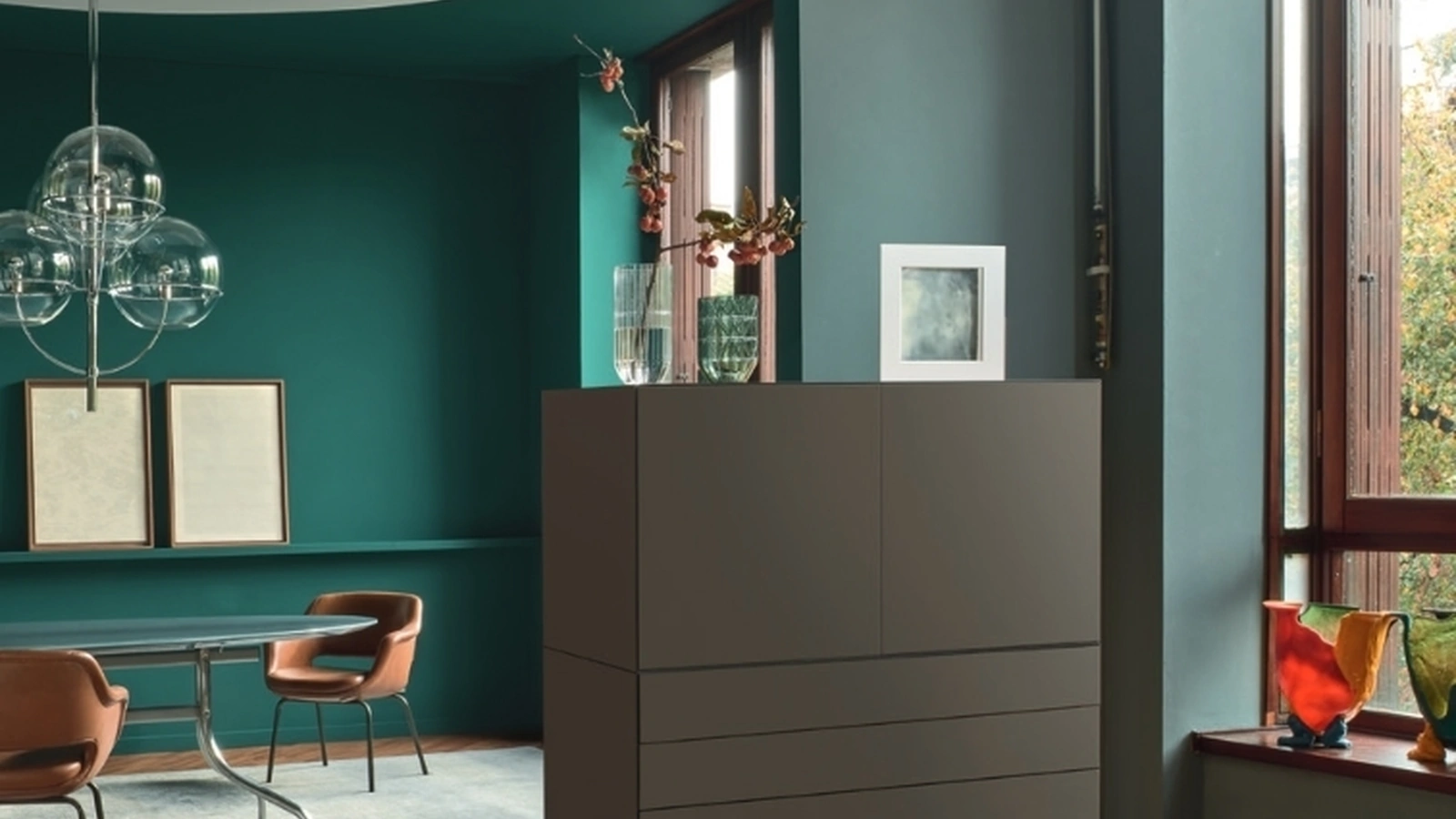 Madia Alta Domino IN 2 36I in laccato Creta opaco di Sangiacomo