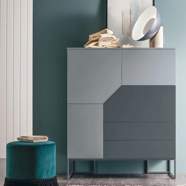 Madia Verticale Remix X01 in laccato opaco carta da zucchero e bromo di Tomasella