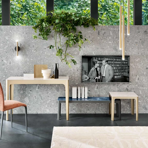 Mobile ingresso Consolle Corner con top in cristallo e base in metallo di Riflessi