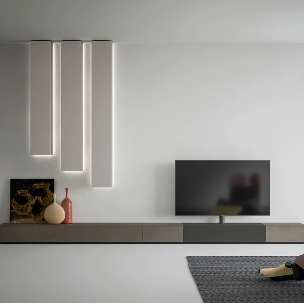 Mobile Porta Tv Freedhome con Pilastri da soffitto di Caccaro