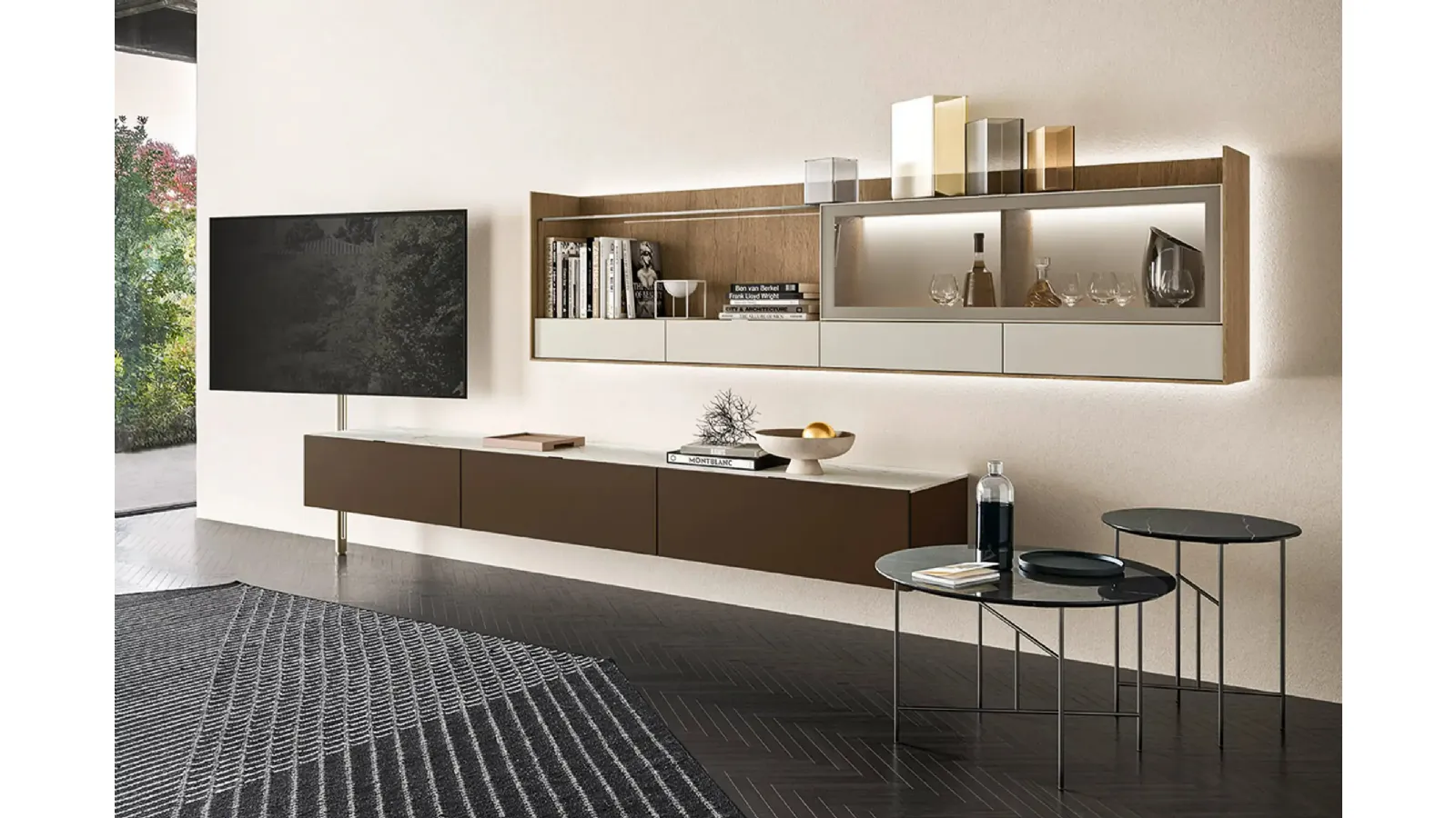 Mobile Porta Tv Tv Video in laccato di Sangiacomo