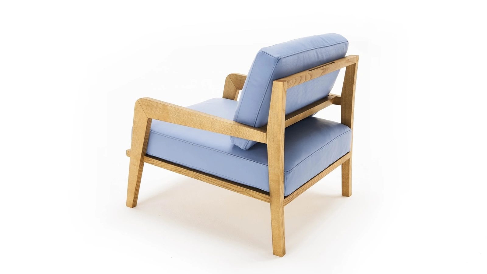 Poltroncina in legno massello di Frassino con cuscini imbottiti Oslo di Egoitaliano