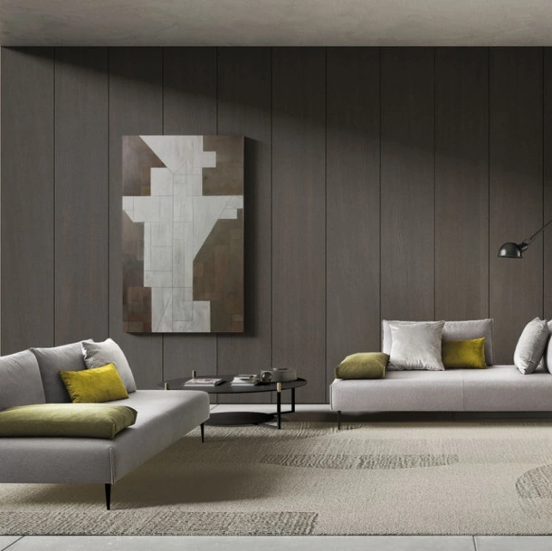 Divano lineare in tessuto Bacio Light di Le Comfort