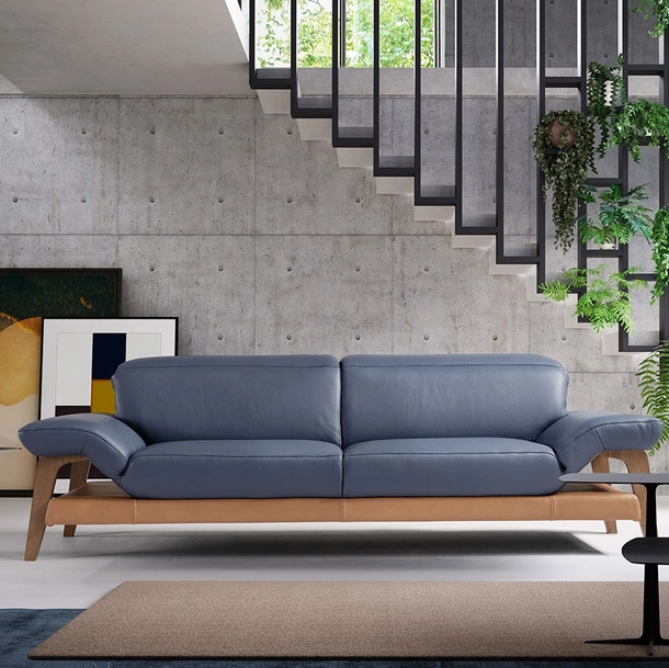 Divano lineare in pelle Meriem di Egoitaliano