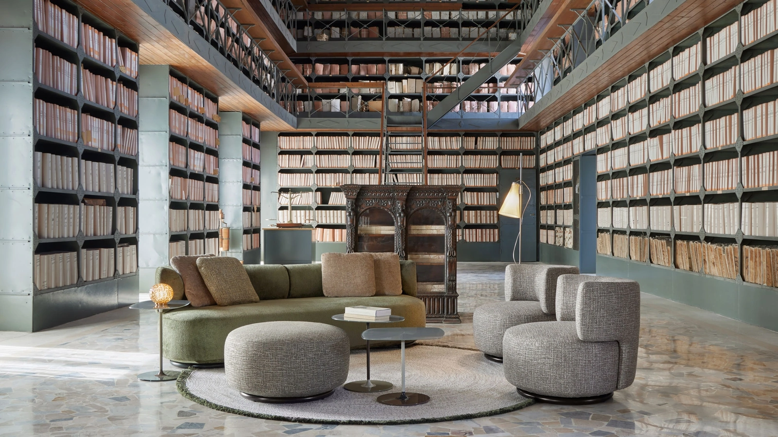 Divano lineare K-Waiting di Kartell