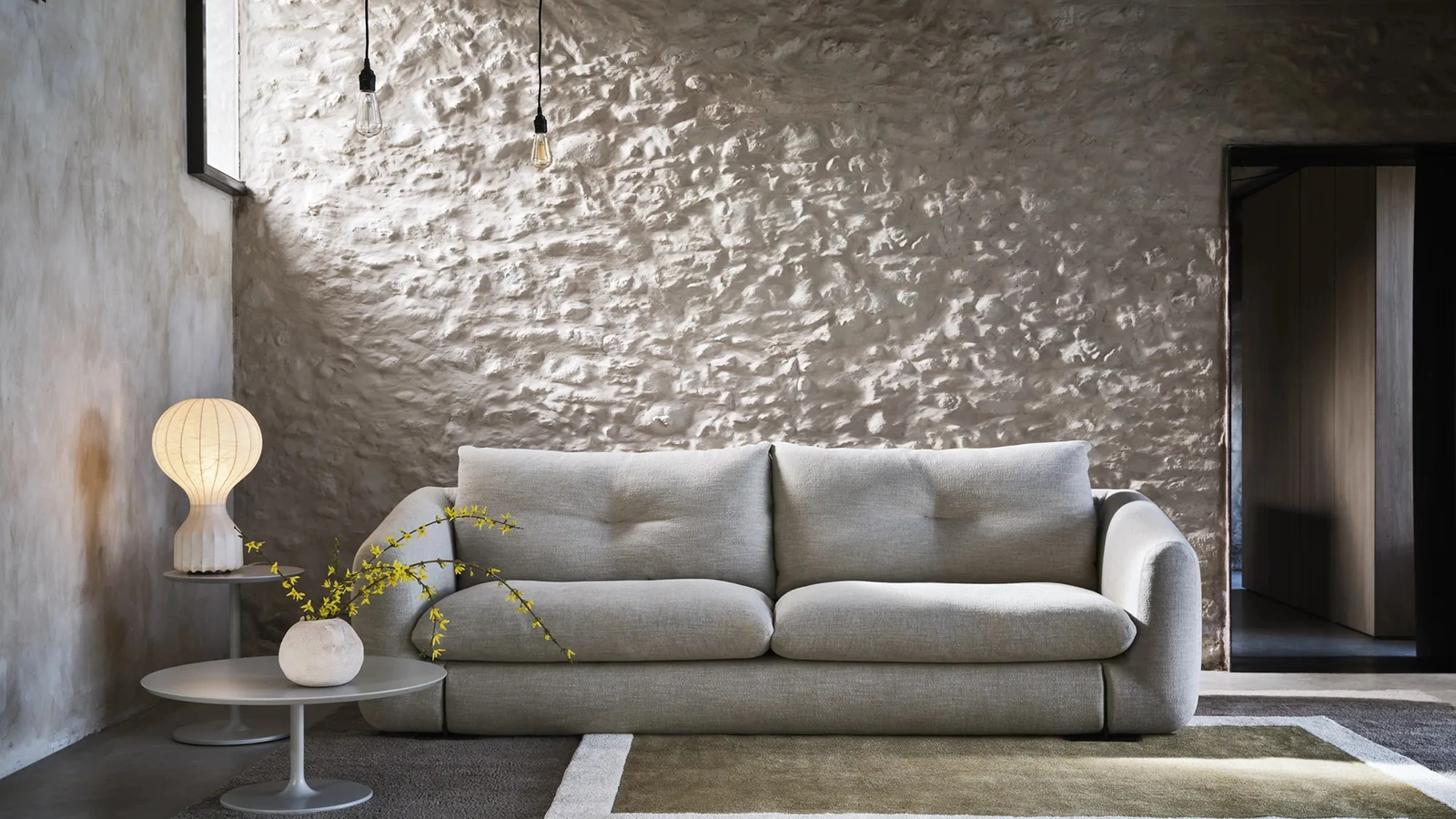 Divano lineare Kumo di Twils