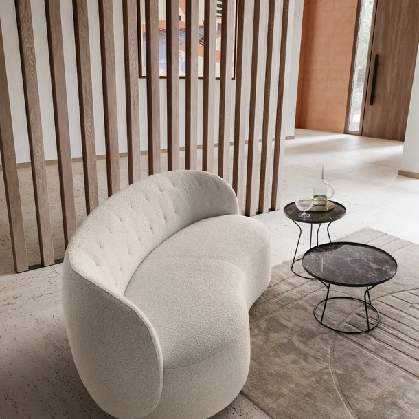 Divano lineare Moby Loveseat in tessuto di Le Comfort