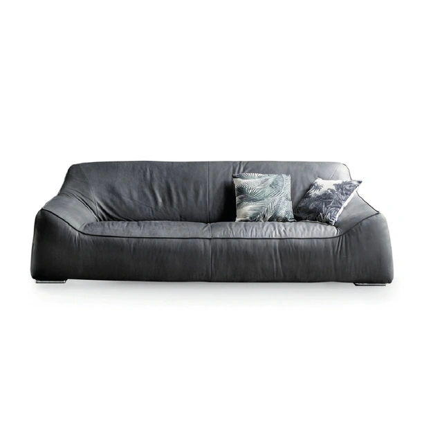 Divano lineare in pelle Vancouver di Devina Nais