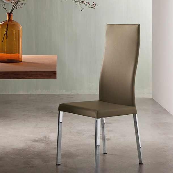 Sedia Denise Flex in pelle con schienale alto di Riflessi