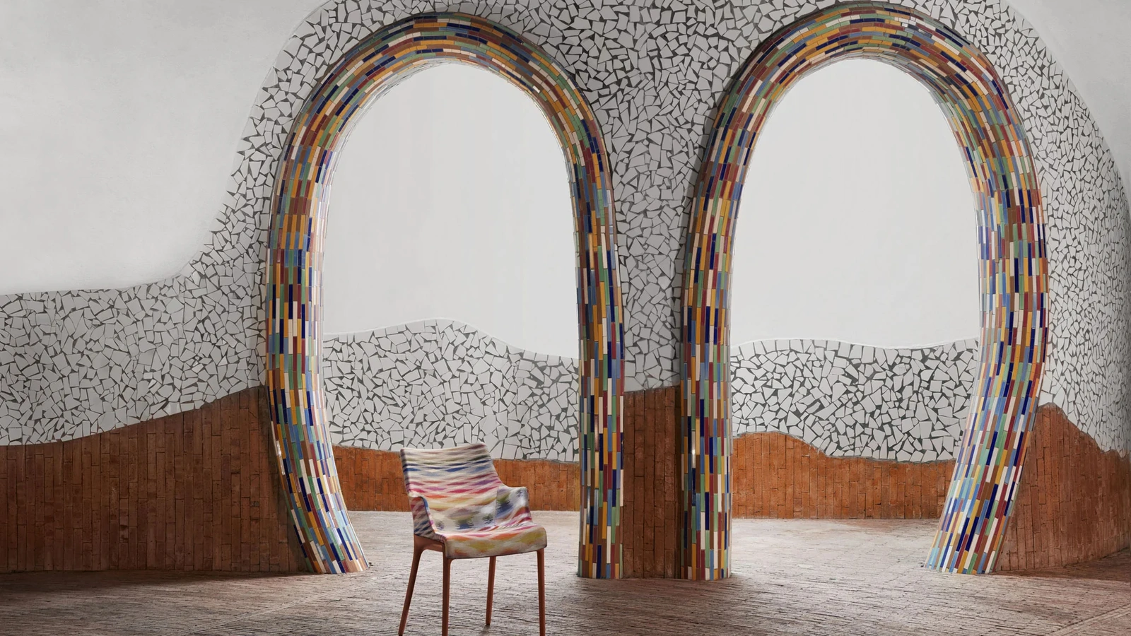 Sedia Eleganza Nia in plastica rivestita in tessuto con braccioli di Kartell