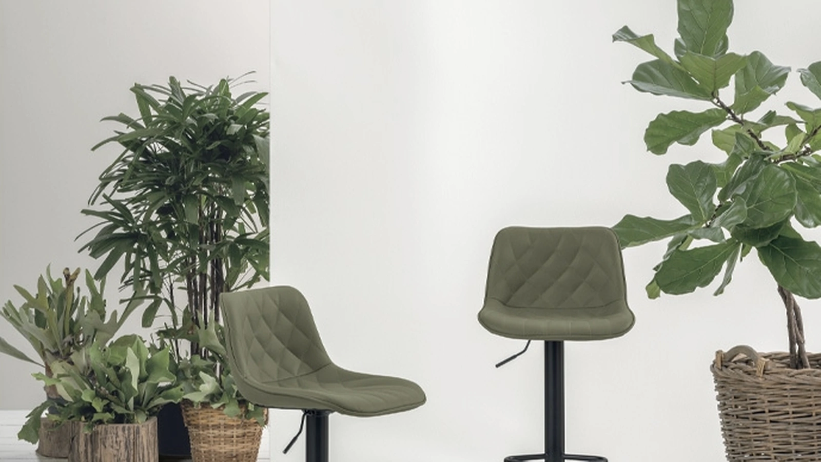 Sgabello Sakai di Target Point