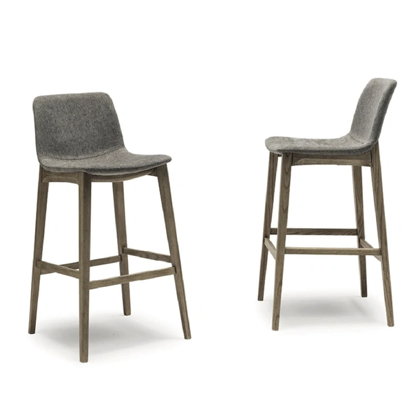 Sgabello Colonia di Devina Nais