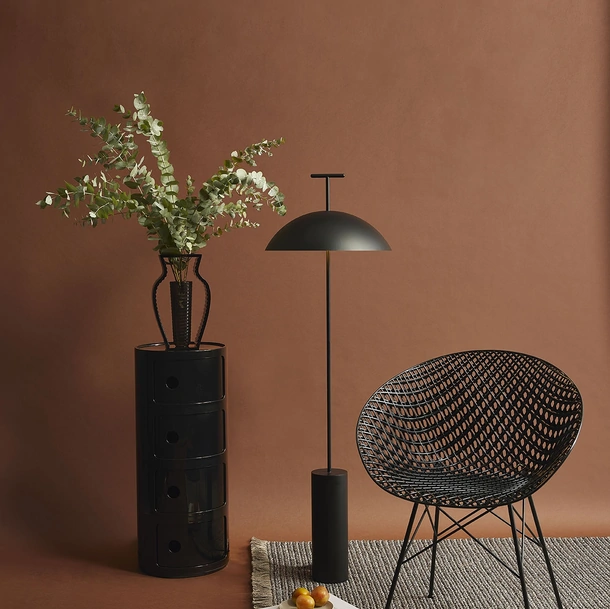 Sedia Smatrik di Kartell