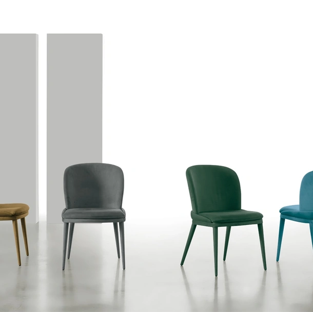 Sedia Cleveland di Target Point