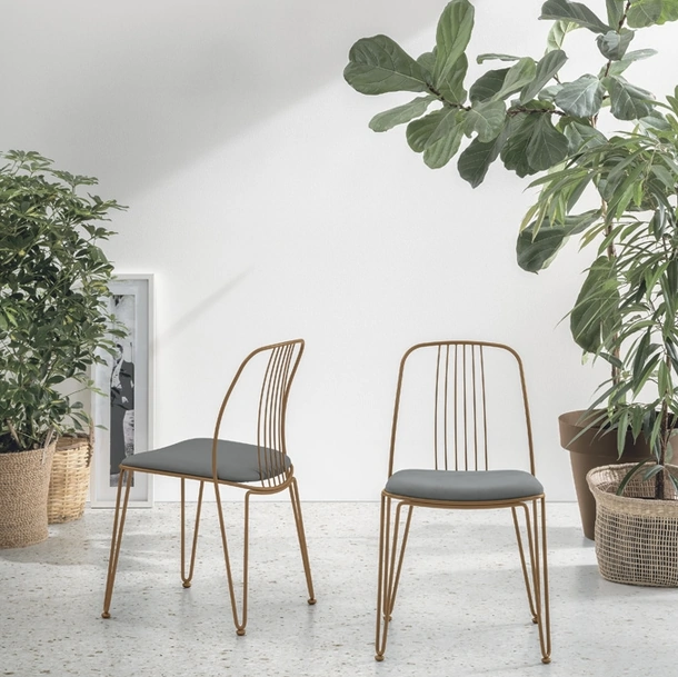 Sedia Granada in metallo bronzo con seduta imbottita di Target Point