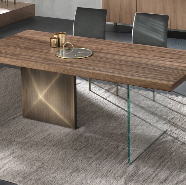 Tavolo Cubric in Noce Canaletto di Riflessi