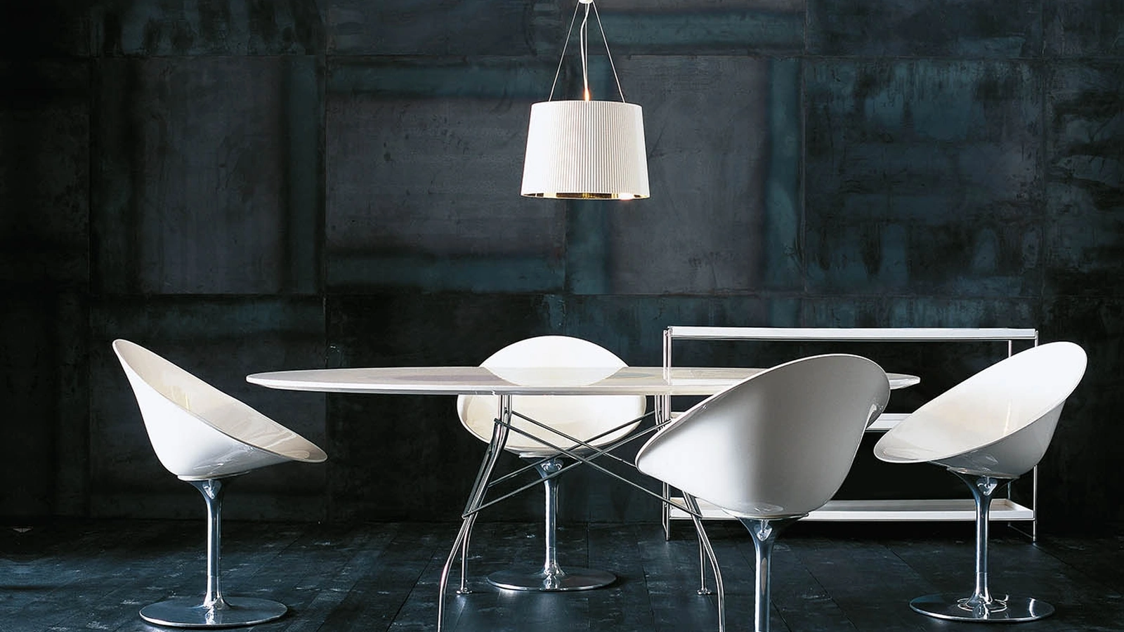 Tavolo rotondo Glossy di Kartell