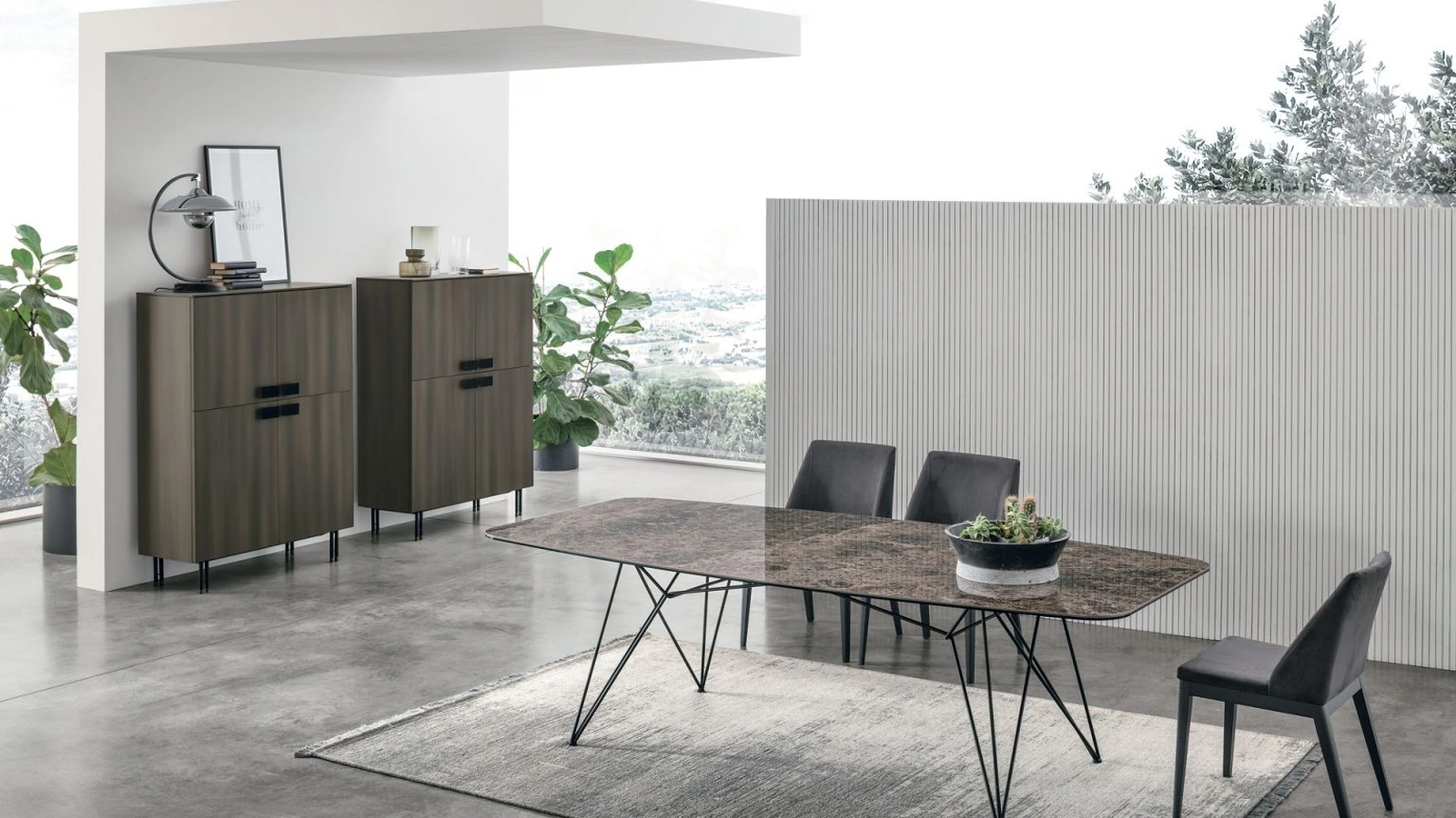 Tavolo Wire in gres emperador e base in metallo laccato antracite di Tomasella