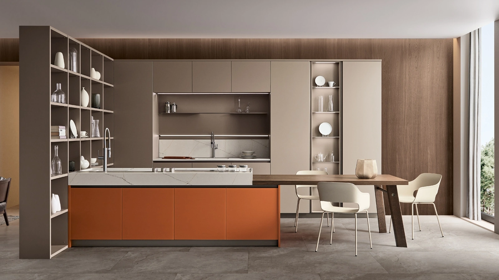 Cucina Moderna con penisola Lounge 07 in Vetro laccato Arancio e laccato opaco Camoscio di Veneta Cucine