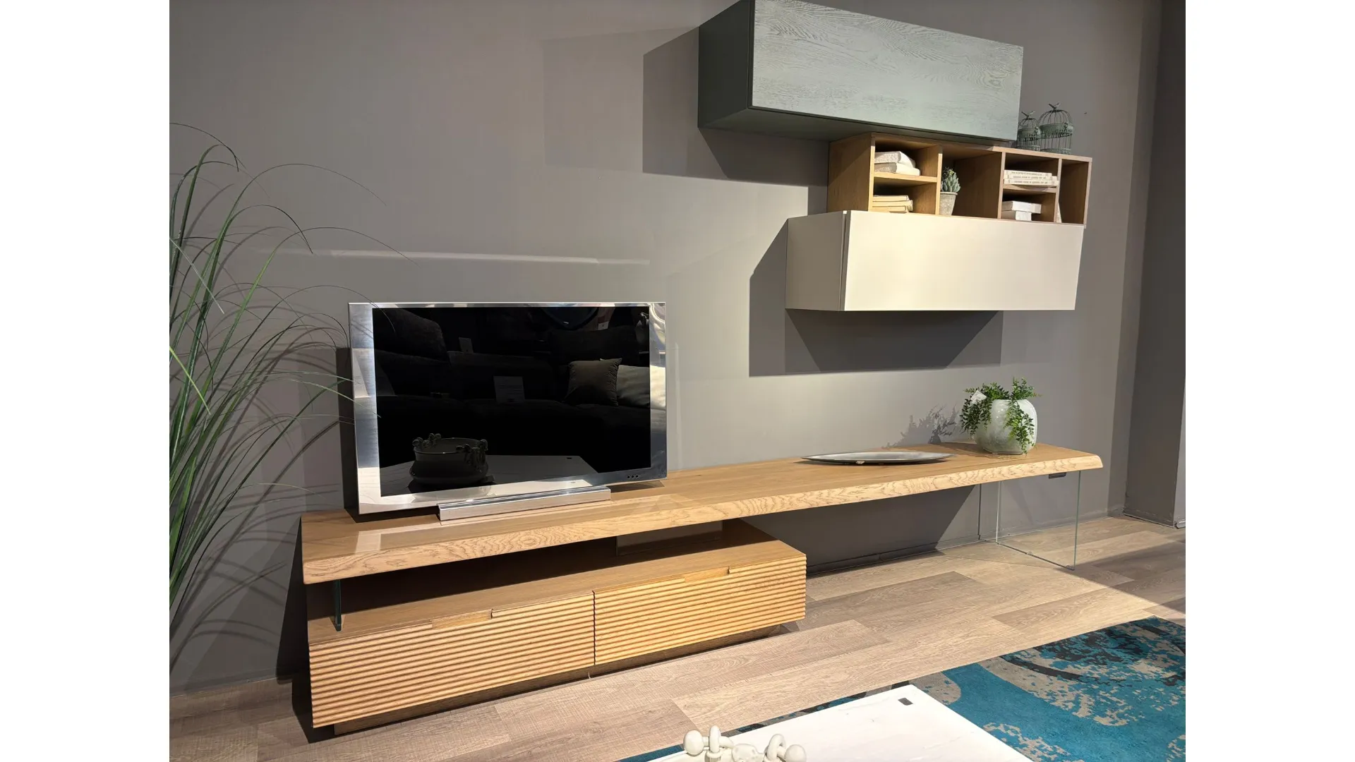 Parete attrezzata Devina Nais mod. Zero.16 