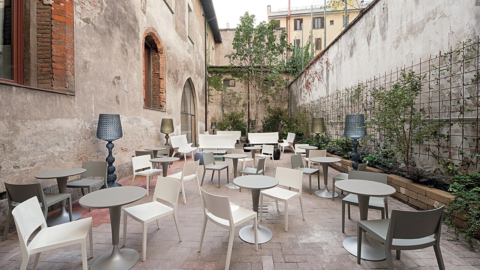 Sedia Lizz di Kartell