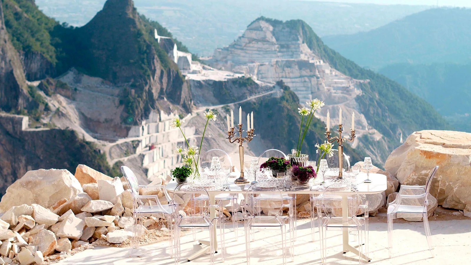 Sedia Louis Ghost di Kartell